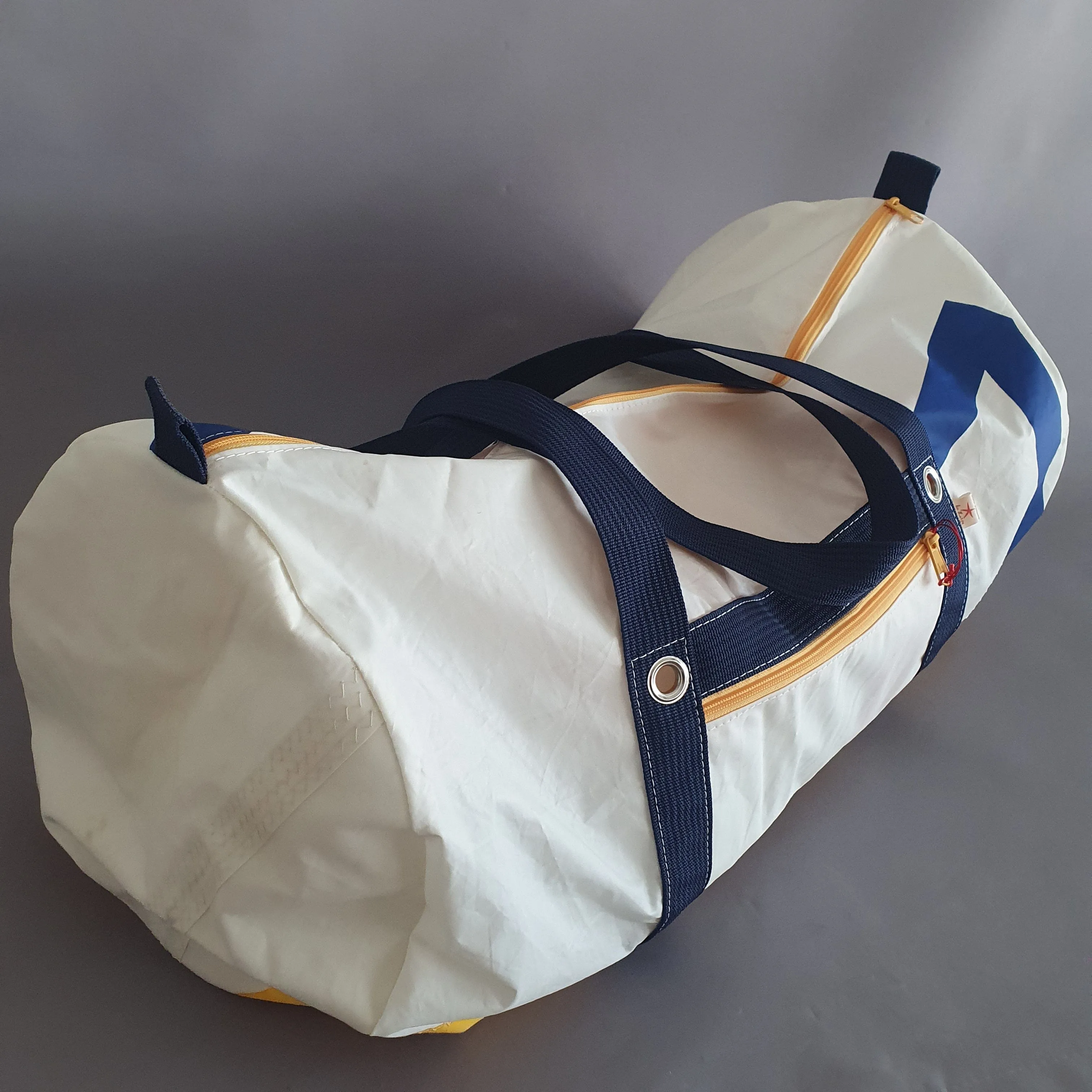 Polochon XXL Navy sur demande uniquement