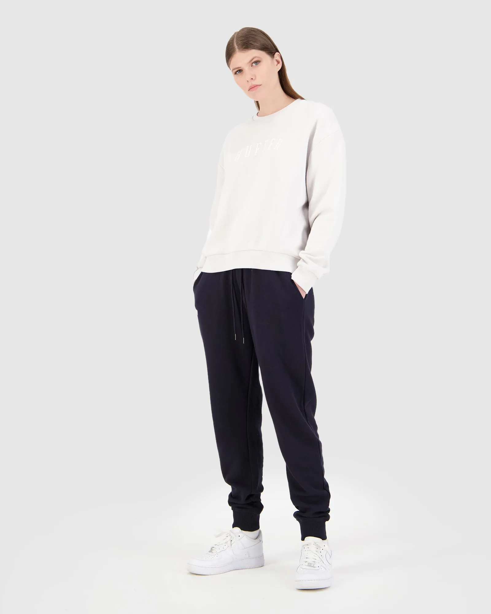 Slouch Stateside Logo Dust Cream Crew Jumper